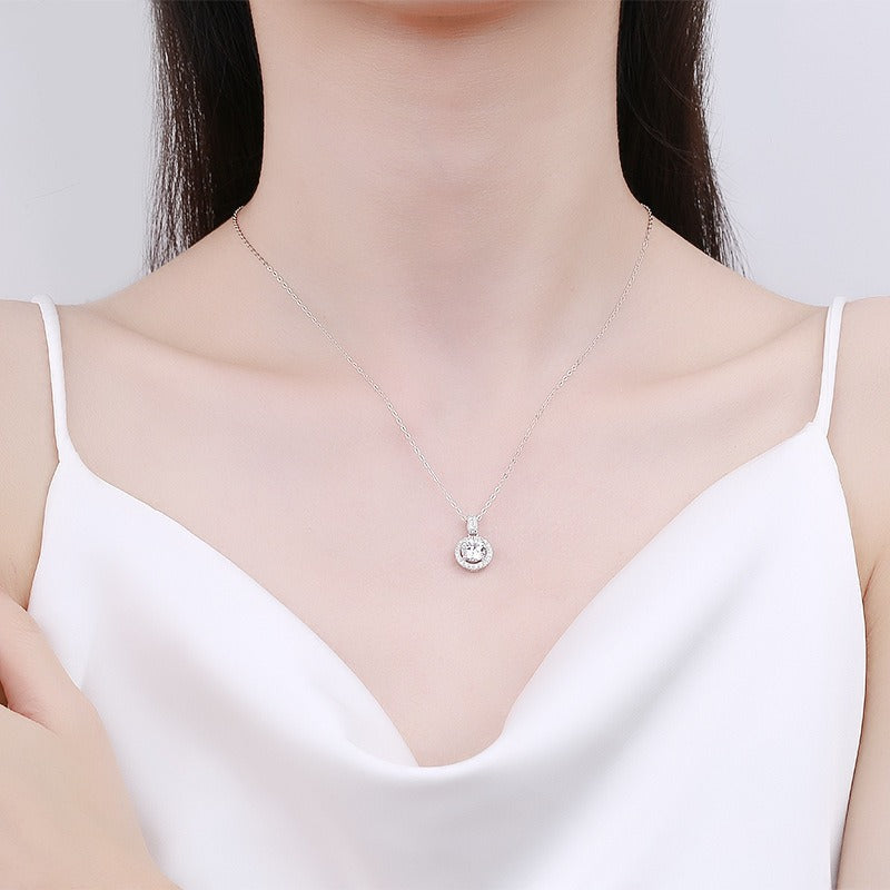 New S925 Round Zircon Necklace Silver Jewelry Mosan Diamond Pendant Clavicle Chain Fashion Simple Jewelry Girl