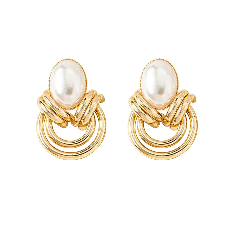 Imitation Pearl Stud Earrings Women Trend Fashion Jewelry Smooth Geometric Personality Exquisite Party Gifts Accessories